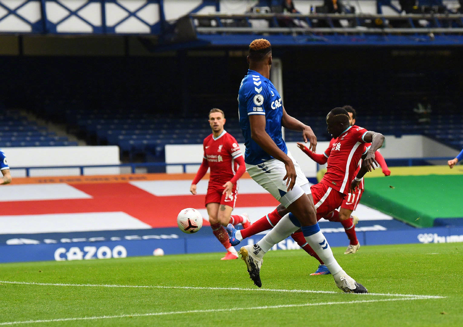 尤其是在进 尤其是在进