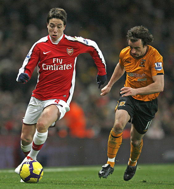 活中扮演着 活中扮演着